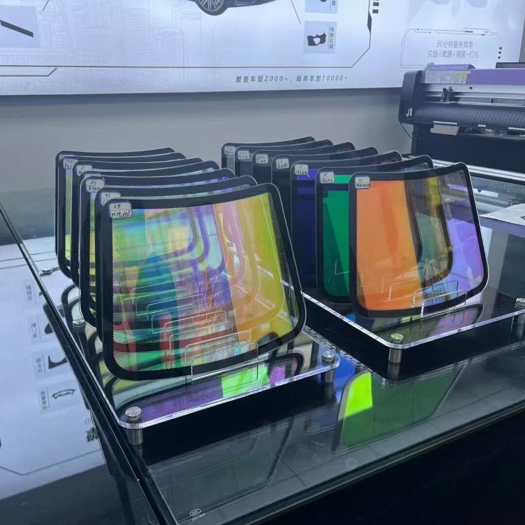 ゴーストローズ、ブルーエンチャントレス、リキッドインペリアル - Tinted Window Film のレビューと価格